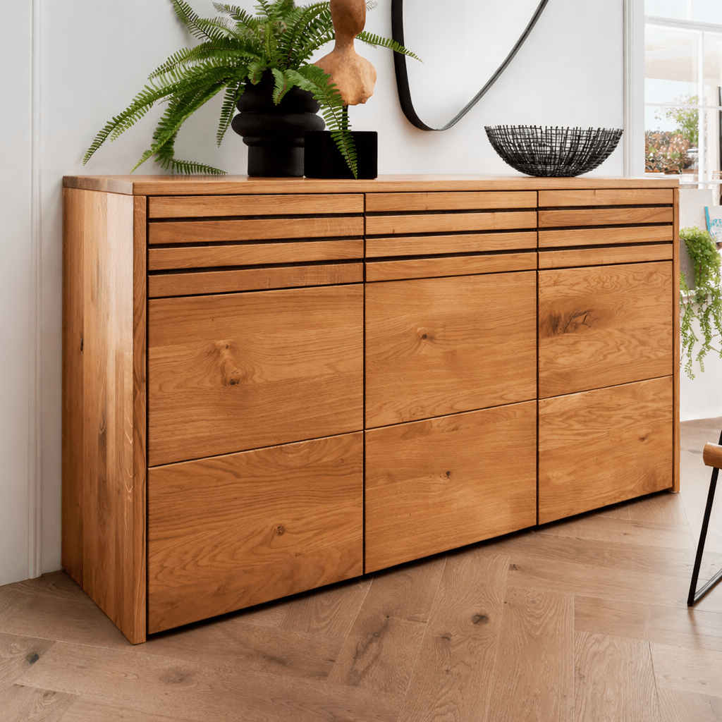 Brede Forestales Kansas Commode III van massief wild eikenhout (155 cm).