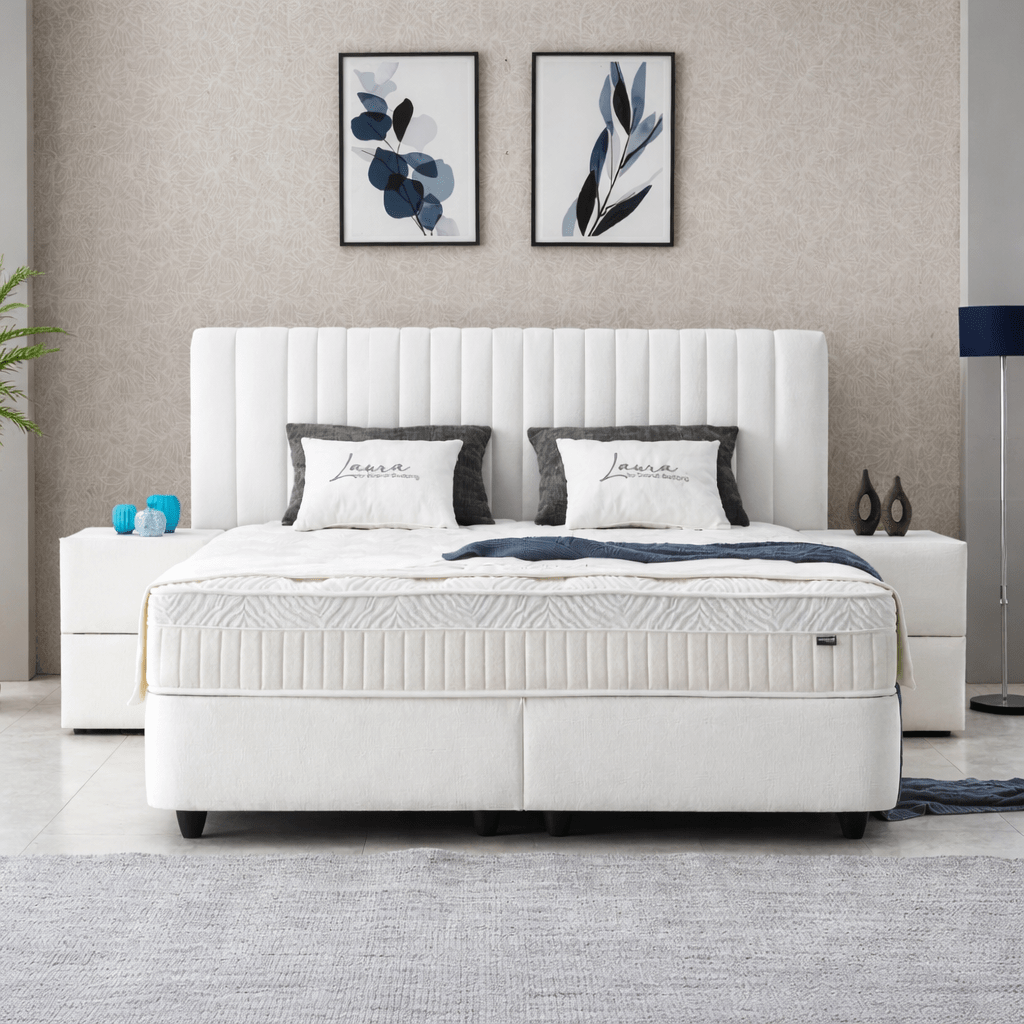 Opbergboxspring Laura met luxe verticaal banen-hoofdbord.