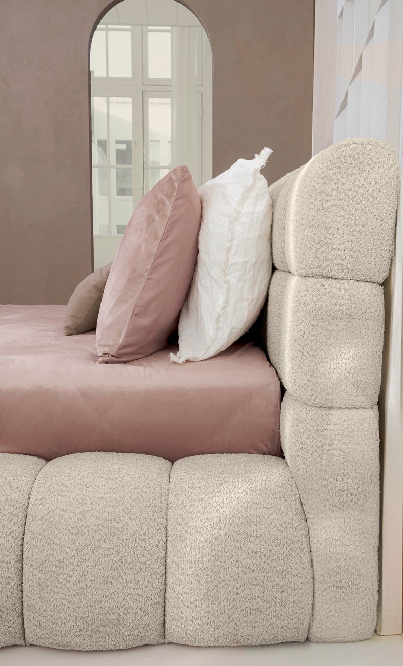 UIT VOORRAAD Adore Ruby 180x200 Zonder matras - Afbeelding 3