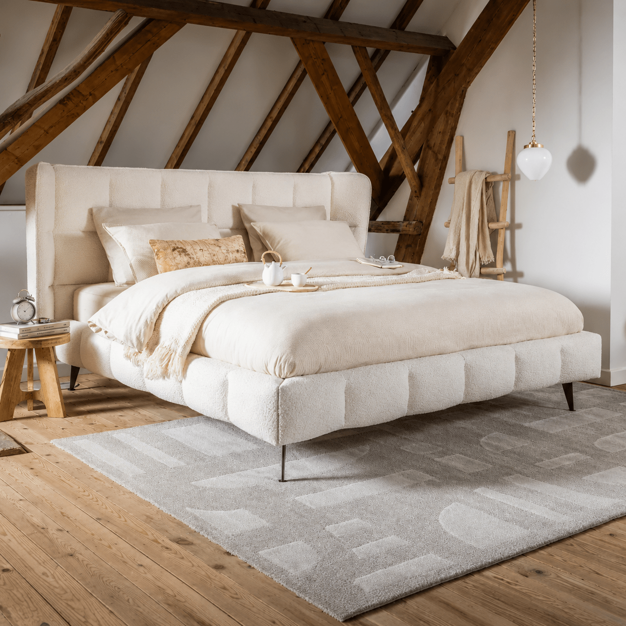 Arctic Living Whitehorse Wingback Gestoffeerd Bed