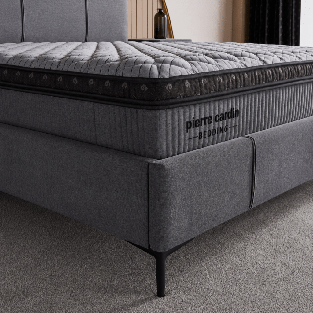 Doorsnede van het 28 cm dikke matras met 7-zone pocketvering en HR-koudschuim
