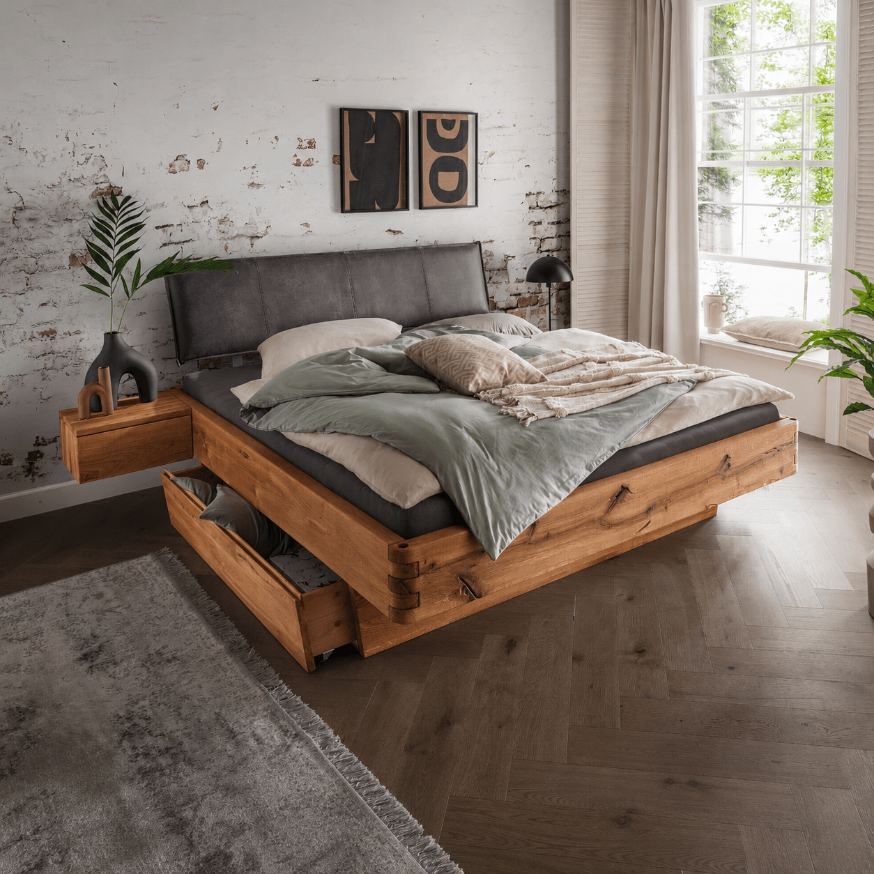 Van Schaik Pryor Massief Eiken Balkenbed met bedlades sfeerbeeld in moderne slaapkamer
