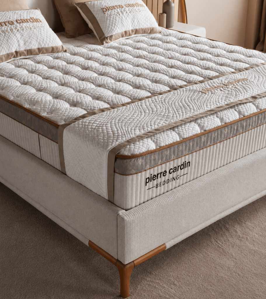Pierre Cardin Elysee opbergboxspring met een lighoogte van ca 65 cm