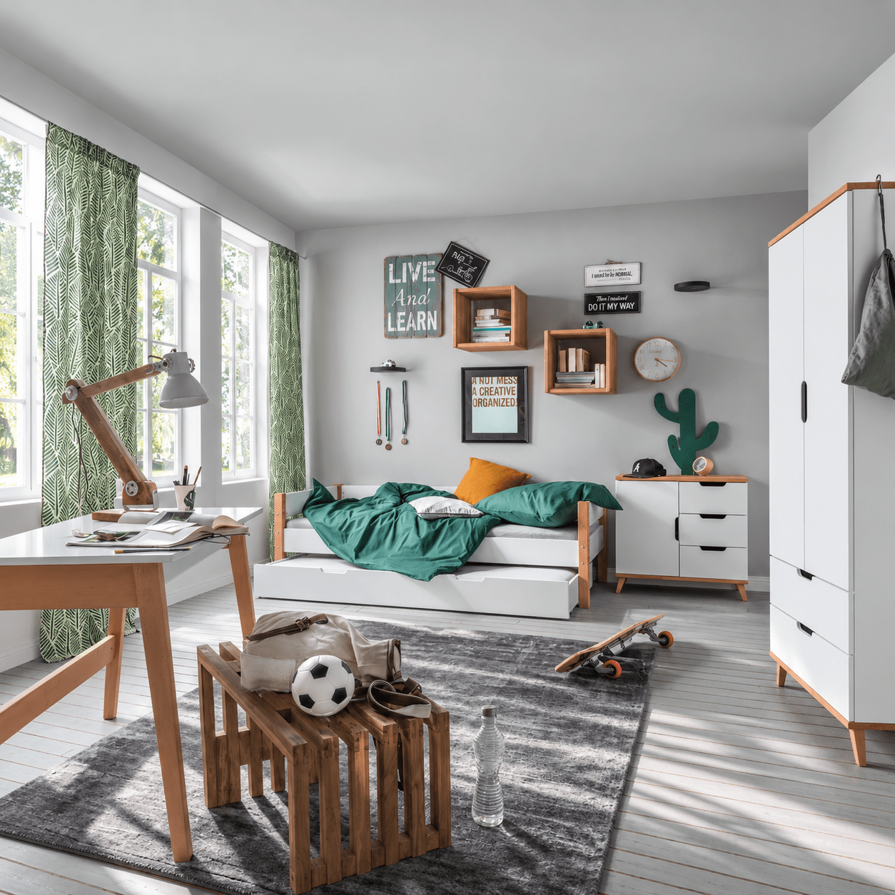 infanscolor kajuitbed complete kinderkamer set wit beuken met kledingkast en bureau