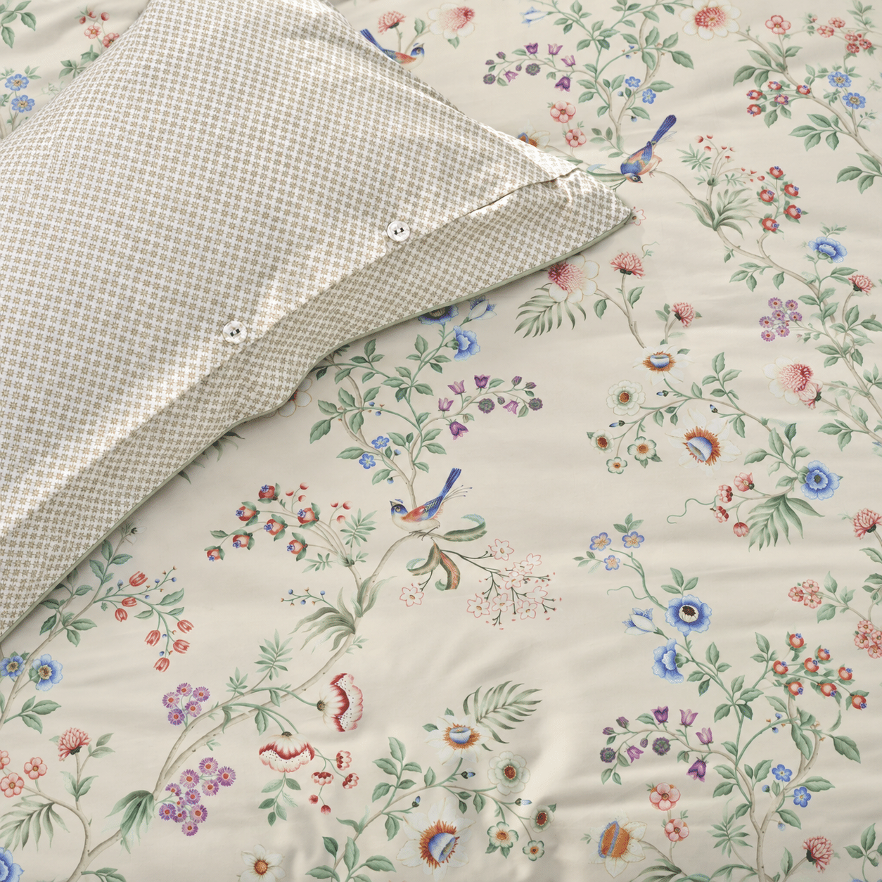 Pip Studio Lotus Lullaby overtrekset met kussenslopen