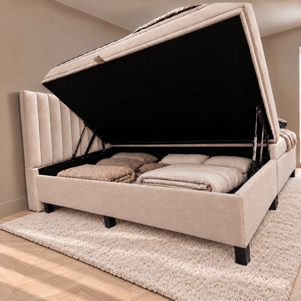 Van Schaik Kenza boxspring met geopende opbergruimte